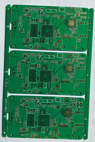 Panneau de carte PCB de prototype de quatre couches, services de carte PCB de prototype d'or d'immersion pour le dispositif 5G